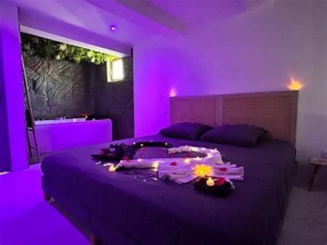 site erotiqa perpignan|Nuit romantique en amoureux à Perpignan avec jacuzzi privatif